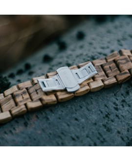 Dřevěný řemínek Apple Watch Band Z s gravírováním ZDARMA