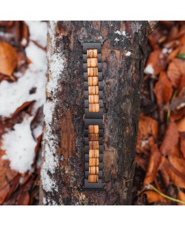 Dřevěný řemínek Apple Watch Band M